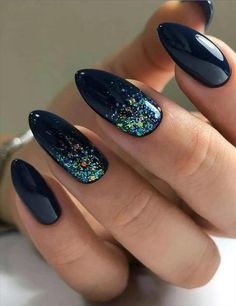 50 Luonnolliset lyhyet mantelinkynnet muotoilevat huimausta kesää! - Naisten uusimmat muotitrendit Natural Short Almond Nails, Wolverine Nails, Black Almond Nails, Long Gel Nails, Short Almond Nails, Indigo Nails, Gelish Nails, Short Almond, Almond Nails Designs