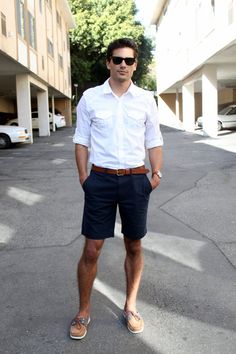 #style  www.cooganlondon.com Mens Smart Shorts, Mens Shoes With Shorts, Shoes With Shorts, Mens Navy Shorts, Herren Style, Mens Fashion Smart, Ray Ban Aviator, Mens Fashion Inspiration, Summer Work Outfits