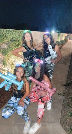 Girl Group Halloween Costumes, Cute Group Halloween Costumes, Halloween Costumes For Teens Girls, Bff Halloween Costumes, Trio Halloween Costumes, Duo Halloween Costumes, Holloween Costume, Costumes For Teens