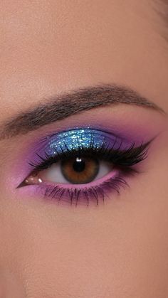 Rosa Make-up, Make Up Designs, Drag Make-up, Purple Eye Makeup, Cute Eye Makeup, Eye Makeup Pictures, Purple Makeup, Smink Inspiration, Makijaż Smokey Eye