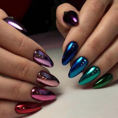 Fall nail designs 2020 trends for autumn and winter 2020/21 manicure Metallic Nail Art, Solid Color Nails, Fall Nail Art Designs, Unicorn Nails, Short Coffin Nails, Colorful Nails, Rose Gold Nails, Metallic Nails, Holographic Nails