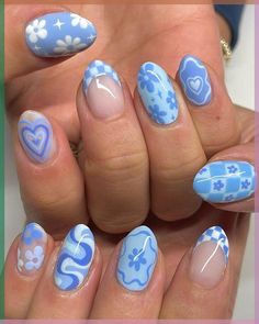 Summer Aesthetic Nails 2023, Blue Groovy Nails, Blue Aesthetic Nails Short, Colorful Hibiscus Nails, Vintage Summer Nails, Cute Nail Ideas For Really Short Nails, Fun Creative Nail Designs, Nail Art On Blue Nails, Micro Nail Art