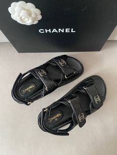 Gender: Women Brand: CHANEL Product Name: CC logo velcro sandal caviar black G35927 Balaan Code: 84264139 Color: black Origin: France Black Leather Sport Sandals With Flat Heel, Black Leather Flat Heel Sport Sandals, Luxury Summer Sandals With Logo, Luxury Sport Sandals With Round Toe For Summer, Black Buckle Sandals For Streetwear, Black Sandals With Buckle Closure For Streetwear, Black Buckle Closure Sandals For Streetwear, Trendy Black Ankle Strap Sport Sandals, Trendy Black Sport Sandals With Buckle Closure