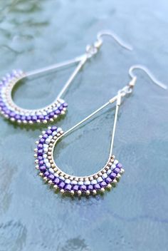 Enhance your style with these stunning beaded ombre hoop earrings. Featuring a beautiful gradient of colors, these earrings create a striking visual effect that catches the eye. **Design Circular hoops with a seamless ombre transition of vibrant beads. **Material High-quality beads and sturdy metal hoops. **Size Medium-sized hoops, versatile for any occasion. **Closure Secure latch-back clasp for comfortable wear. These earrings are perfect for adding a dynamic touch to your look, making them an ideal accessory for both casual and formal outfits. Treat yourself or surprise someone special with this unique piece! Beautiful Gradient, Formal Outfits, Hoops Earrings, Beaded Hoop Earrings, Beaded Hoops, Eye Design, Brick Stitch, Bead Jewellery, Jewelry Earrings Hoops