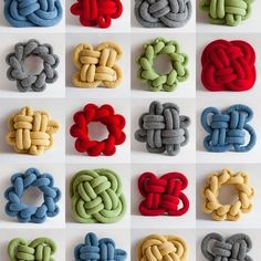 many different colored knots are arranged in rows