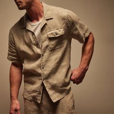 Linen Short Sleeve Pocket Shirt in Mineral Pigment | James Perse Los Angeles Linen Short Sleeve Shirt, Mineral Pigments, Linen Short, Side Splits, Pocket Shirt, Soft Style, Short Sleeve Shirt, Cold Water, Sleeve Shirt