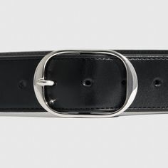 Go for a belt that suits your lifestyle with this elevated basic, the ultimate sophisticated leather staple. Expand your vision of iconic luxury by finishing any look with our genuine leather belt, elegantly completed with a metal buckle. Elegant Rectangular Belt Buckle For Workwear, Modern Leather Belt With Silver Buckle, Luxury Leather Belts With Silver Buckle, Modern Black Belt With Silver Buckle, Classic Formal Belt With Silver Buckle, Modern Formal Belt With Silver Buckle, Modern Formal Belts With Silver Buckle, Leather Belts With Silver Buckle For Business, Leather Belt Buckle With Silver Detail For Business