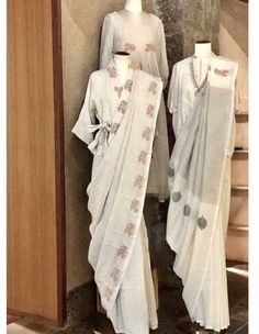 Simple Blouse Pattern, Khadi Sarees, Saree Wearing Styles, Simple Saree Designs, Saree Draping Styles, Khadi Saree, Traditional Blouse Designs, Simple Kurta Designs, Simple Sarees