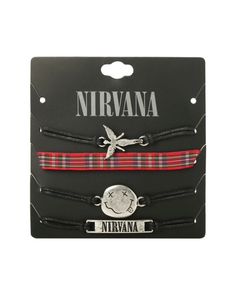 Nirvana Bracelet, Nerd Core, Tokyo Street Fashion, Grunge Jewelry, Style Indie, Band Merch, Soft Grunge