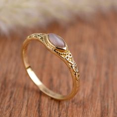 * Free Surprise Gift on Purchase of 1 Product. * Purchase of 4 Product and Get 2 Rings Free Gifts. Product :- Ring Material :- Brass Size :- All Size Available  Gemstone :- Rose Quartz Delicate Rose Quartz Ring, Gold Gemstone Ring, Stacking ring, Bridesmaid Rose Quartz Ring for Women, Brass Ring, Dainty /Unique/Minimalist   * All our products are handmade and we make them as you see in the    photography but because of handmade There may be a slight difference in them * Handling Time: We take handling time of 1-3 Business Day from the date of receipt of the payment * Shipping Services: The shipping company takes 5-15 business days to deliver the product to US and most of other countries       For any queries Please feel free to message us. * Normally we respond in maximum 24 hours. * Gift Ring Designs Handmade, Unique Simple Engagement Rings, Messing Ring, Zierlicher Ring, 2 Rings, Gold Gemstone Ring, Ringe Gold, Rose Quartz Ring, Ring Stacking