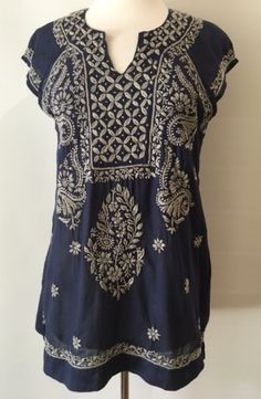 Tunic - Short Sleeve Embroidered Tunic Top - Girl Intuitive - Dolma - S / Navy Pink Wardrobe, Iranian Women Fashion, Embroidered Tunic Top, Iranian Women, Embroidered Tunic, Feminine Outfit, Embroidered Top, Top 100, Tunic Top