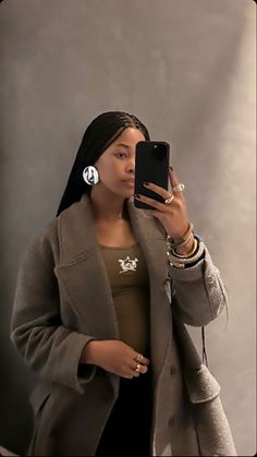 Lulama Wolf Style, Lulama Wolf, Androgynous Fashion, Fashion Couple, Really Cute Outfits, 2000s Fashion, Lookbook Outfits, Protective Hairstyles, Look Cool