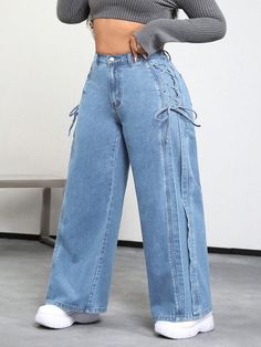 Plus Size Women's Flared Loose Jeans With Side Lace-Up Eyelet Detail Light Wash    Denim  Straight Leg Non-Stretch  Women Plus Clothing, size features are:Bust: ,Length: ,Sleeve Length: Shawty Bae, Wide Leg Jeans Outfit, Neat Casual Outfits, Outfits Con Jeans, Moda Denim, Jeans Outfit Women, Gaun Fashion, Shein Icon, Everyday Fashion Outfits