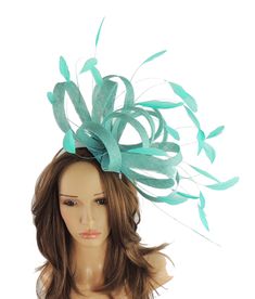 Beautiful Sinamay Loops and Feathers Fasciantor Measures about 12 inches wide, wider with feathers It is mounted with a headband. We will always try and match the fascinator colour to the headband. If the colour is unavailable then we will use BLACK. If you dont want black please state your hair colour at checkout and we will use a band that matches your hair. unsure about colour? We send can send free colour samples anywhere in the world. Simply email us with colours and address. Samples can ta Hair Styles With Hats, Green Fascinator, Red Fascinator, Sinamay Fascinator, Derby Outfits, Wedding Cocktail Party, Large Feathers, Feather Fascinator, Persian Turquoise