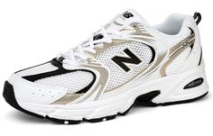 New Balance 530 White, Perfect Sneakers, Marathon Running Shoes, Stunning Shoes, Swag Shoes, Round Toe Heels, Running Shoes Sneakers, Perfect Shoes, New Balance Sneaker