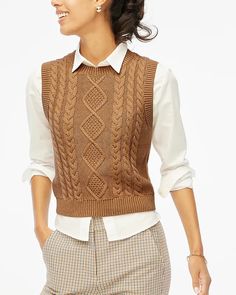 2024 Preppy Fall Capsule Wardrobe — THE DAILEIGH Brown Sweater Vest Outfit, How To Style Sweater Vest, Brown Sweater Vest, November Fashion, Preppy Fall Outfits, Fall Suit, Blazer For Women, Fall Wardrobe Essentials, Fall Layering