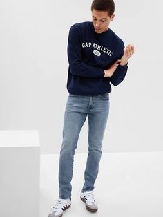 Skinny Jeans in GapFlex with Washwell | Gap Jeans Outfit Men, Types Of Jeans, Guys Clothing Styles, Men Fashion Casual Outfits, Boys Casual, Gap Jeans, Light Wash Jeans, Slim Jeans, Slim Fit Jeans