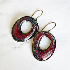 Crackle Wonky Circle Earrings - dark red and blue – Seaside Harmony Jewelry Ocean Hues, Vitreous Enamel, Enamels, Circle Shape, Color Stories, Hand Made Jewelry, Circle Earrings, Copper Jewelry, Dark Red