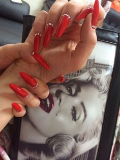 Almond Nails Red, Long Almond Nails, Long Almond, Nails 2018, Red Manicure, Long Nail Designs, Simple Acrylic Nails, Nail Colours