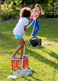 games Outdoor Games To Play, Summer Outdoor Games, Outdoor Party Games, Backyard Birthday Parties, Outside Games, Fun Outdoor Games, Backyard Birthday, Outdoor Games For Kids, Yard Games