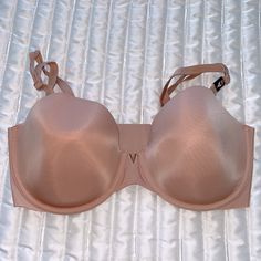 Lightly Lined Multi-Way Nude Bra Side Straps Has Adhesive So It Won’t Slide Down Size 37d Victoria Secret Underwire Victoria's Secret Elegant Bra, Bling Bra, Push Up Strapless Bra, Multiway Bra, Lacy Bra, Coverage Bras, Convertible Bra, Nude Bra, Sport Bra Top