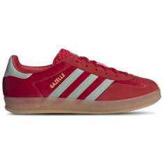 Casual Tennis Shoes, Street Vibes, Adidas Originals Gazelle, European Shoes, Golden Colour, Club Fits, Tennis Sneakers, How To Make Shoes, Adidas Gazelle