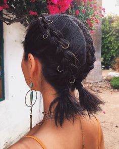 Tie Up Hairstyles, Up Hairstyles For Short Hair, Tied Up Hairstyles, Rave Hair, Short Braids, Hairdos For Short Hair, Peinados Fáciles Para Cabello Corto, Festival Hair, Cute Hairstyles For Short Hair