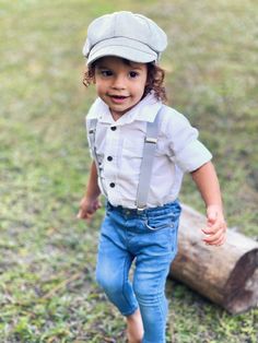 Your special guy will look so handsome when he shows up in his Mist / Sky Blue / Dusty Blue bow tie, pocket square and Light Gray Suspenders! Great set for groomsman, best man or ring bearers - This bow tie & suspenders set is a great choice for family photos, wedding, ring bearer outfit, birthday celebration or any other special occasion. When making a purchase, you can choose from the following options : -Suspenders Only -Bow Tie Only. -Suspenders + Bow Tie Set. - Pocket Square only. -3 Pieces Family Photos Wedding, Wedding Ring Bearer Outfit, Ring Bearer Boy, Baby Suspenders, Grey Suspenders, Grey Bow Tie, Yellow Bow Tie, Wedding Ring Bearer, Suspenders Wedding