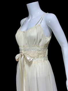 vintage nightgown slip dress,  EYEFUL by RUTH FLAUM,  1950s ethereal creamy white Grecian Goddess full length night dress This has got to be one of my favorite labels.  So dreamy! The thing that sets this maker apart is that her designs, although they are lingerie, they are so highly constructed, just as if it were a dress. Construction is two layers; one sheer nylon over a more opaque nylon liner. Amazing details on the bodice; consisting of gathered panels of nylon chiffon that form front and Vintage Nightgown Aesthetic, Night Gown Aesthetic, 1930s Nightgown, Dress Construction, Gown Aesthetic, Nightgown Vintage, Visual Archive, Grecian Goddess, Night Gowns