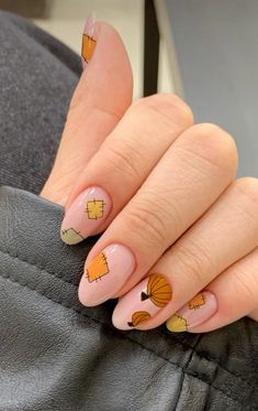 #scarecrow #patchwork #acrylicnails Scarecrow Patch Nails, Nail Designs Concert, Cute Short Halloween Nails Acrylic, Autumn Nails Cute, Halloween Mushroom Nails, Fall Nails Aesthetic Short, Nail Inspo Cute Simple, Patchwork Nail Designs, Gel X Nail Designs Simple