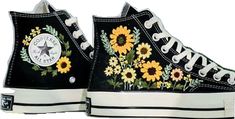 Converse Sneakers With Floral Embroidery For Spring, Spring Floral Embroidery Converse Sneakers, Converse Sneakers With Floral Embroidery Round Toe, Embroidery Drawing, Chuck Taylor Shoes, Embroidered Converse, Embroidered Shoes, Converse Chuck Taylor High, Chuck Taylors High Top