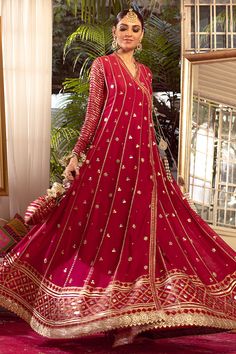 Angrakha Pishwas for Wedding Party in Maroonish Red Color Angharka Style Frock, Angrakha Style Frock, Angrakha Style Dresses, Angrakha Style, Makeup Tip, Pakistani Fancy Dresses, Party Dresses Online, Pakistani Bridal Dresses, Long Frocks