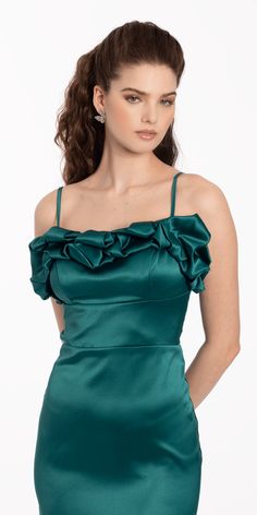 Dazzle and shine at your graduation, homecoming, wedding, or spring gala with our Satin Ruffle Asymmetrical Hem Dress. The opulent features include a square neckline, adjustable shoulder straps, fitted bodice with ruffles, a satin asymmetrical midi skirt, and open back. Add a little shimmer to this elegant look with a Metal Mesh Soft Bucket Handbag, Glitter Double Strap Block Heel Sandals, and Rhinestone Teardrop Earrings with Leaf Detail. Elegant Ruffled Straps Prom Evening Dress, Satin Prom Dress With Ruffled Straps, Elegant Homecoming Dress With Ruffled Straps, Green Satin Evening Dress For Homecoming, Green Evening Dress With Asymmetrical Neckline For Party, Green Asymmetrical Neckline Party Evening Dress, Green Asymmetrical Neckline Party Dress, Green Evening Dress With Asymmetrical Neckline, Green Satin Square Neck Dress