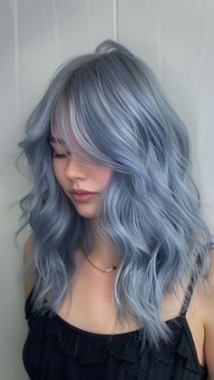 Imagine a world where aging is seen as a symbol of beauty and strengthNoit's not a line from John Lennon's songbut it's easy if you try. Gray Blue Hair, Blue Gray Hair, Blue Silver Hair, Icy Blue Hair, Silver Blue Hair, Blue Grey Hair, Jack Martin, Grey Hair Transformation, Natural Gray Hair