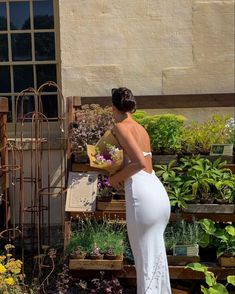 Make Yourself Proud, White Dress Formal, Solo Photo, Maxi Dress White, Best Photo Poses, Dress Aesthetic, Open Back Dresses, White Dress Summer, Summer Photos