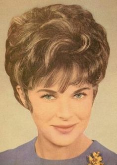 1960’s Hairstyles, 1960 Hairstyles, Older Women's Hairstyles, 1960s Hair, 1950s Hairstyles, 80s Hair, Hair Creations, 90s Hairstyles, Hair Photo