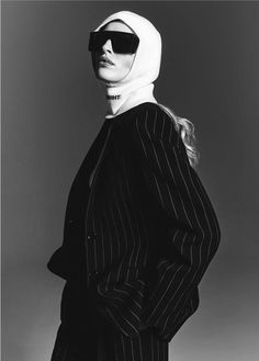 Editorial Fashion Aesthetic, White Photography Aesthetic, Balaclava Aesthetic, Black And White Editorial, Sunglass Photoshoot, Lookbook Photoshoot, White Editorial, Photoshoot Creative, Striped Suit