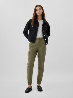 Girlfriend Khaki Cargo Joggers | Gap Factory Gap Style Women Outfits, Womens Masc Outfits, Camp Joggers Outfit Women, Cotton Bottoms With Flap Pockets For Fall, Fall Cotton Bottoms With Flap Pockets, Cotton Cargo Jeans For Elevated Casual Fall Wear, Utility Cotton Cargo Jeans For Elevated Casual, Casual Cotton Bottoms With Flap Pockets, Utility Style Cotton Jeans