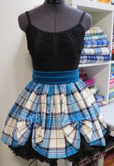 Highland Choreography Costumes, Highland Dance Outfits, Choreography Inspiration, Tartan Skirts, Scotland Culture, Celtic Dress, Dance Pics