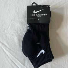 Nike Cushioned Ankle 3 Pack Socks Kids 10c- 3y Dri - Fit Technology Free Shipp. All Black With White Nike Logo ~ Nike Cushioned Ankle Socks ~ With Dri-Fit Technology! ~ Kids (10c-3y) ~3pck ~ Cushioning Helps Minimize Impact ~ Sweat-Wicking Yarn Helps Pull Away Moisture Brand New In Original Nike Packaging 100% Authentic. Black Nike Socks Aesthetic, Nike Non-slip Casual Socks, Nike Casual Non-slip Socks, Casual Non-slip Nike Socks, Nike Socks Aesthetic, Nike Packaging, Baddies Hairstyle, Black Nike Socks, Nike Ankle Socks