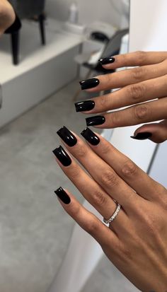 Extreme Square Nails, Black Short Acrylics, Short Black Square Nails, Short Square Black Nails, Black Square Acrylic Nails, Black Square Nails, Henna Style Tattoos, Tapered Square Nails, Henna Style