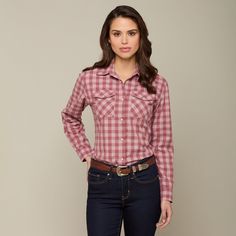 The Creede Flannel will have you feeling warm and stylish when separating cows or out walking on a cool night. This Western flannel is a 70% cotton 30% modal blend, featuring a cowboy yoke in front and back with a subtle, embroidered mirrored-L emblem on the left pocket and lower placket. Classic cowboy fit. Model is 5'10 and wearing size M. Fall Plaid Flannel Shirt For Rodeo, Plaid Flannel Shirt For Rodeo In Fall, Plaid Flannel Shirt For Ranch In Fall, Western Style Cotton Flannel Shirt For Rodeo, Fitted Flannel Shirt For Fall Workwear, Fitted Long Sleeve Flannel Shirt, Fall Cotton Flannel Shirt For Rodeo, Fitted Flannel Shirt For Fall, Casual Plaid Flannel Shirt For Rodeo