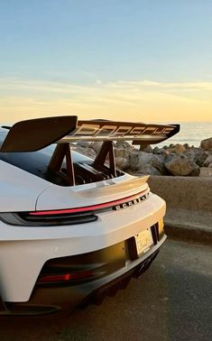 Money From Pinterest, Super Fast Cars, Lux Cars, Porsche Gt3, Gt3 Rs, Earning Money, Classy Cars, Best Luxury Cars, Porsche Cars