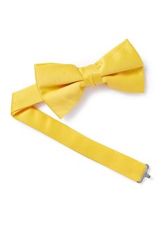 Don't you dare get caught mismatching your sweeties favorite fascinator! Pippa & Pearl now carry bow ties so you and your partner will look like the cutest duo at the party. These bow ties are made from a silky poly satin material and come in various colors. - 100% Poly Satin Men's Bow Tie- Clip On Pre-Tied Bow Tie- Size 4.75" x 2.5"- Fits Most Necks Summer Black Tie Bow Tie With Satin Bow, Pre-tied Decorative Bow For Gifts, Satin Bow Tie As Summer Gift, Adjustable Pre-tied Decorative Bow, Pre-tied Decorative Bow Tie For Party, Pre-tied Bow Tie For Party, Summer Party Bow With Bow Tie Back, Standard Tie Satin Bow, Adjustable Detachable Bow Tie