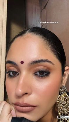 Subtle Makeup, Dope Makeup, Indian Makeup, Asian Eye Makeup, Dark Makeup, Makeup Looks Tutorial, Makeup Makeover, Eye Makeup Art