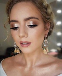 Make Up Sposa, Beautiful Wedding Makeup, Simple Wedding Makeup, Wedding Eyes, Makeup Bridesmaid, Wedding Makeup Ideas, Mekap Mata