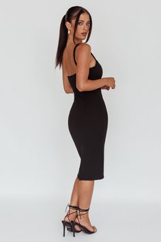 You are one classy gal in our simple but oh so chic Georgia dress. Featuring a flattering square neckline, invisible zipper in the back and demure midi length, this dress is perfect for work or after hours. Team it with nude pumps, a sleek high pony tail and blazer for a 9-5 look that says boss babe is here! MODEL INFO Model is wearing size XS Height: 5'8" Bust: 34" Waist: 23" Hips: 34" GARMENT INFO Flat garment measurements This was manually measured from the actual garment Sizing may vary by 0 Crystal Bellotti, Black Selfie, Georgia Dress, High Pony, Selfie Leslie, Purple Bridesmaids, Yellow Bridesmaids, Red Bridesmaids, Veil Hairstyles