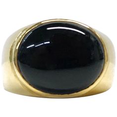 14 Karat Black Onyx Cabochon Ring | From a unique collection of vintage Dome Rings at https://www.1stdibs.com/jewelry/rings/dome-rings/. Oval Onyx Cabochon Ring, Formal Onyx Oval Cabochon Jewelry, Round Onyx Cabochon Rings, Classic Onyx Oval Cabochon Jewelry, Vintage Onyx Oval Cabochon Jewelry, Cabochon Ring, Domed Ring, Onyx Stone, Black Onyx