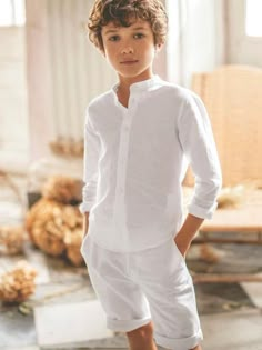 Boys Summer Outfits, Sanya, Boys Wear, Baby Boy Fashion, Summer Boy, Boys Fashion, Boy Hairstyles, Kids Style, Childrens Fashion