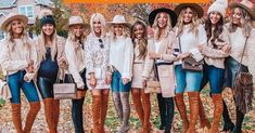 Christian Girl Fall, Christian Girl Outfits, White Girl Outfits, Girls Winter Outfits, Christian Fall, Fall White, Sorority Girl, Girls Fall Outfits